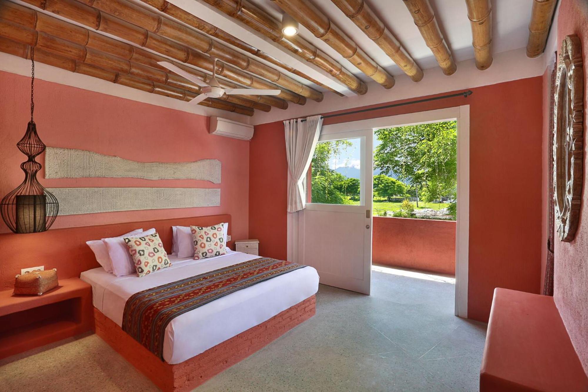 Hotel Pinkcoco Gili Trawangan - Constant Surprises - For Cool Adults Only Exterior foto