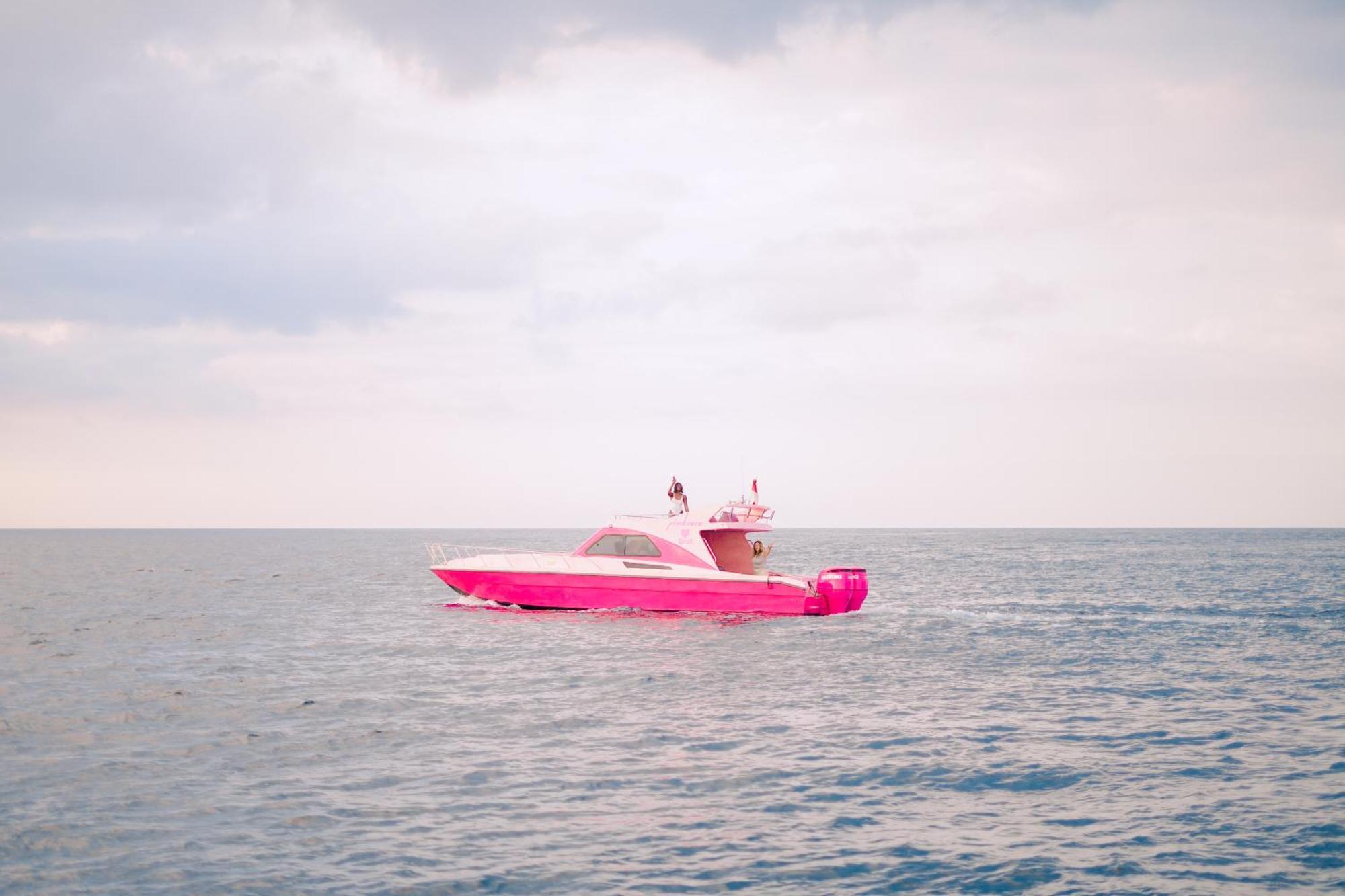 Hotel Pinkcoco Gili Trawangan - Constant Surprises - For Cool Adults Only Exterior foto