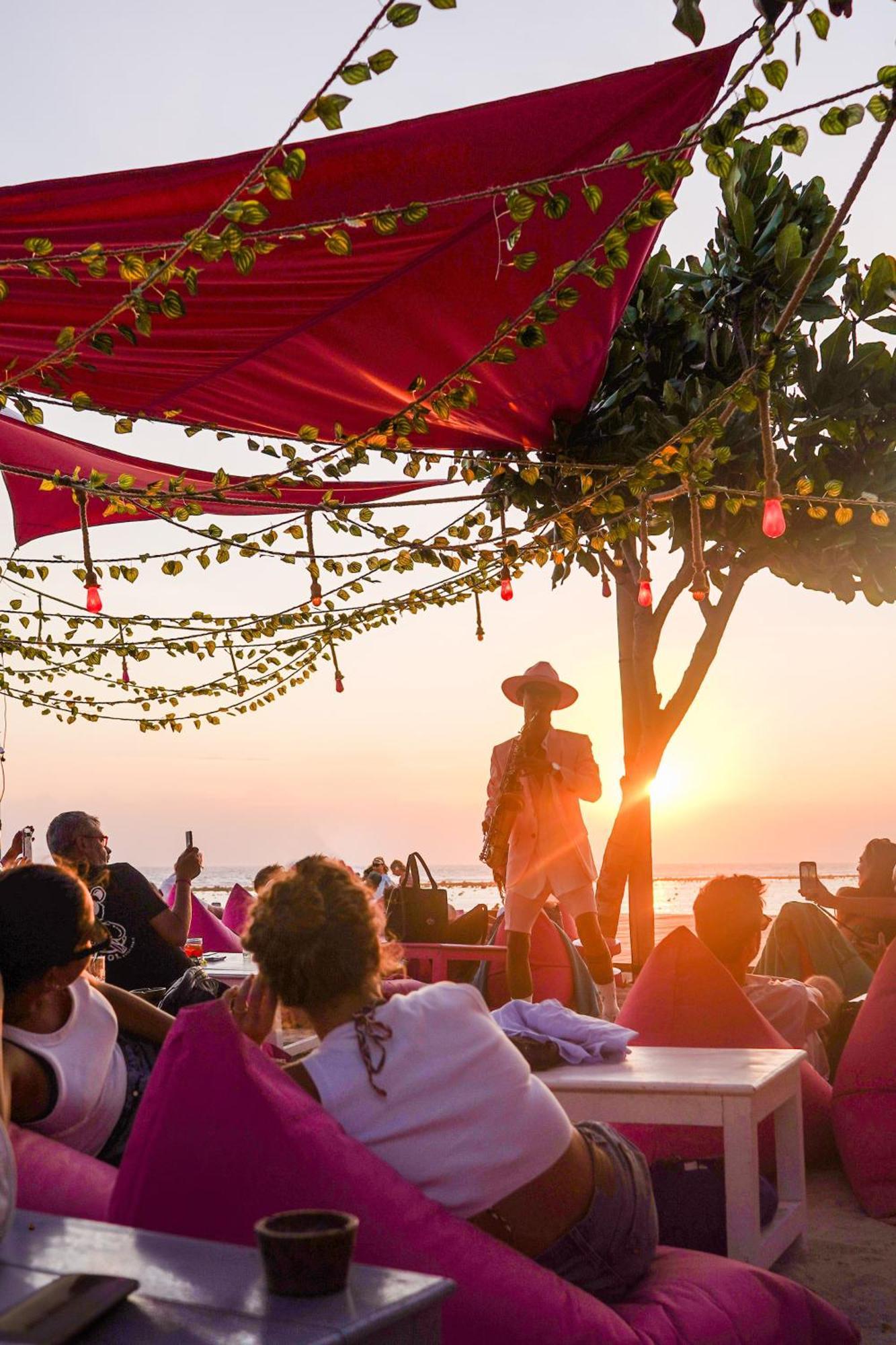 Hotel Pinkcoco Gili Trawangan - Constant Surprises - For Cool Adults Only Exterior foto